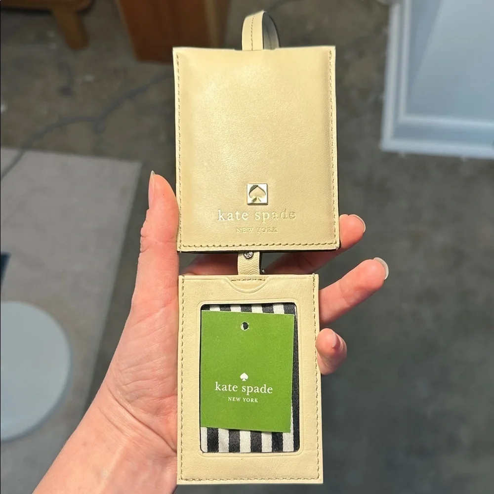 NWT Kate Spade Boarding Call Luggage Tag